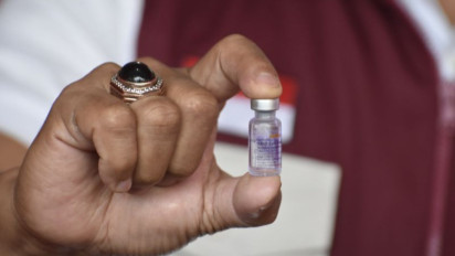 Ribuan Dosis Vaksin Moderna dan Pfizer di Sumatera Selatan Terbuang