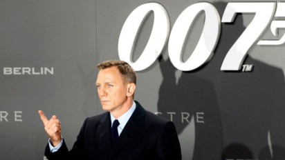 Apple TV+ Rilis Film Dokumenter James Bond "The Sound of 007"