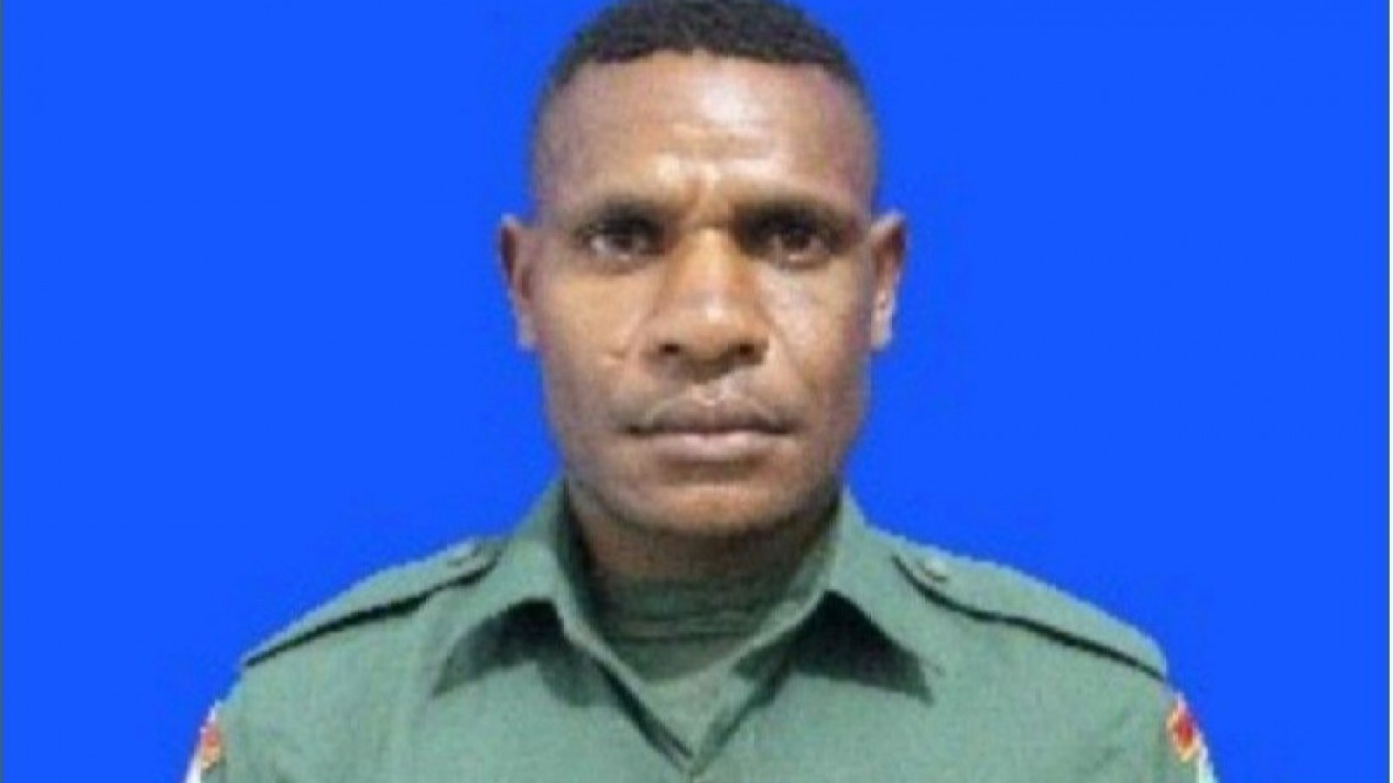 Personel Yonif 756/WMS Dilaporkan Kabur Membawa Satu Pucuk Senpi SS1 V1
            - galeri foto