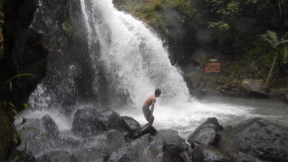 Kerennya Curug Panglebur Gongso, Bisa Dilihat dari Empat Sisi