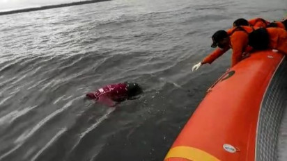 Dua Hari Dalam Pencarian, Satu Korban Kapal Terbalik di Mentawai Ditemukan Mengapung di Lautan