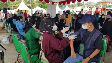 Sebanyak 1.353 Warga Terima Vaksin di Sentra Vaksinasi tvOne & ANTV Kabupaten Bogor