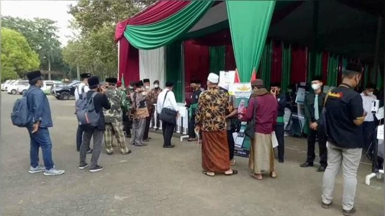 Panitia Lokal Muktamar NU Sediakan Pos Vaksinasi dan Ruang Isolasi
            - galeri foto