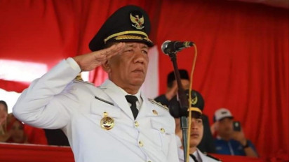 Wajibkan ASN dan Honorer Bawa Lima Warga untuk Divaksin, Ini Jawaban Bupati Pesisir Selatan Rusma Yul Anwar