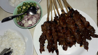 Sate Bumbon Khas Kendal Koalisi Mantap Sate Sapi dan Sayur Lodeh