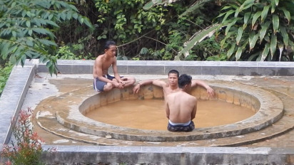 Yuk, Wisata ke Sumber Air Panas Belerang Nglimut Gunung Ungaran