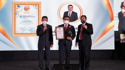 Pos Indonesia Raih 2 Penghargaan di Ajang Human Capital dan Performance Award 2021