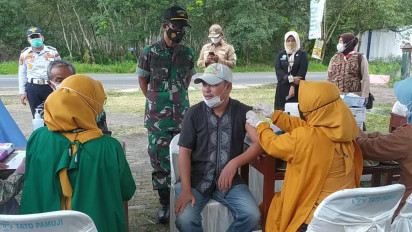 Puluhan Pelaku Perjalanan di Lintas Selatan Cilacap Diberikan Vaksinasi dan Swab Antigen