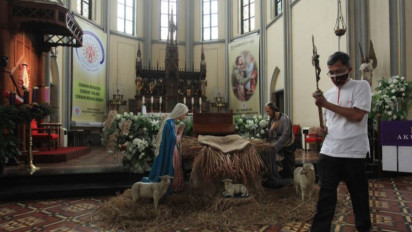 Gereja Katedral Batasi Ibadah Tatap Muka Misa Natal 650 Umat