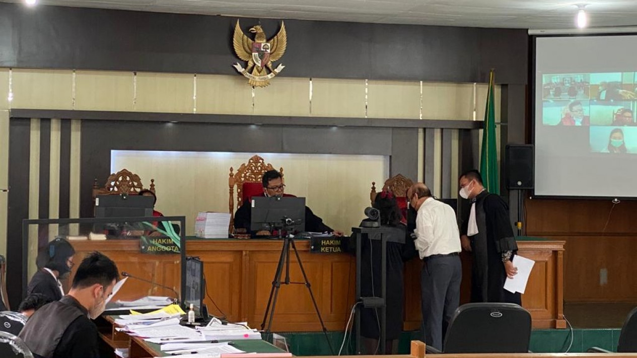 Terdakwa Kasus Penipuan Investasi Rp84 Miliar “Menghilang” saat Persidangan, Ini Penjelasan Rutan
            - galeri foto