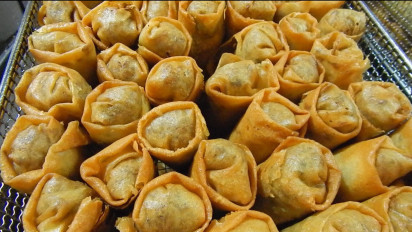 Tak Seperti Dulu, Pembuat Lunpia Semarang Kini Masih Terimbas PPKM