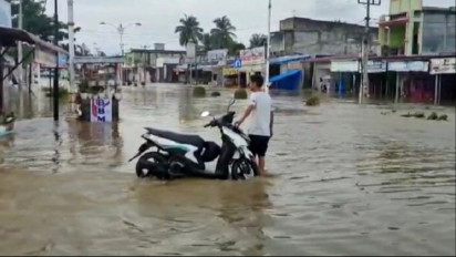 Korban Banjir di Rohul Riau Terus Bertambah