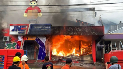 Kantor JNE Ternate Terbakar, Paket Pelanggan Ikut Hangus