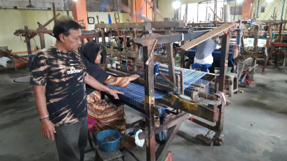 Sempat Terpuruk Akibat Pandemi, Tenun Lurik Pedan Kini Diminati Hingga Luar Jawa