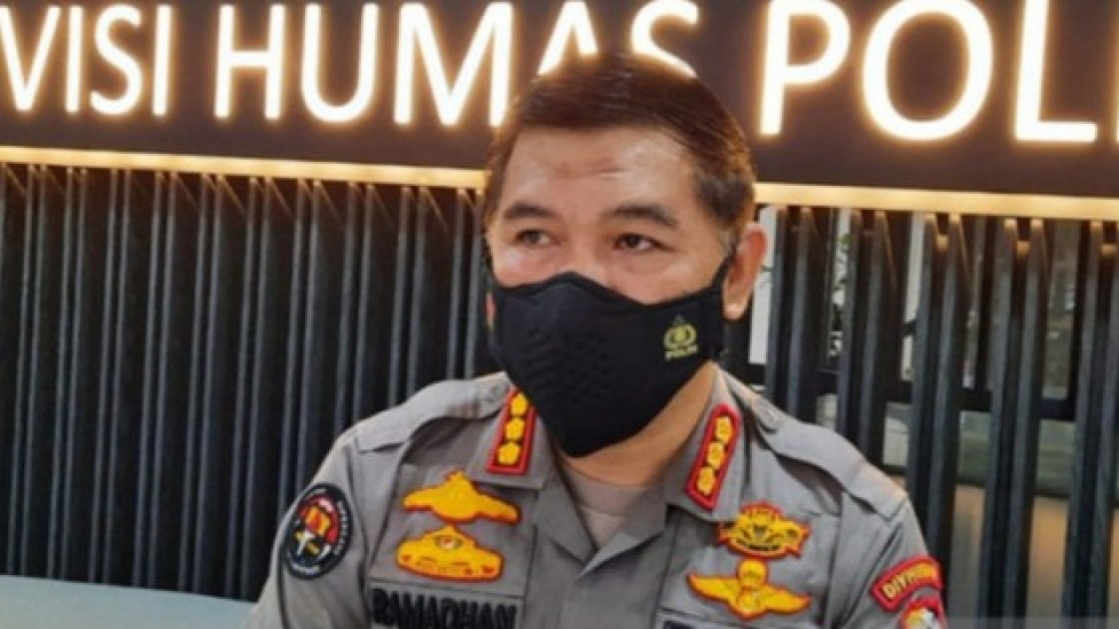 Operasi Nemangkawi Diperpanjang Hingga 25 Januari 2022
            - galeri foto