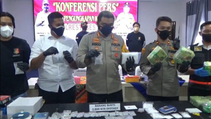 Kado Istimewa Tahun Baru, Polsek Helvetia Gagalkan Peredaran Sabu 9 Kg dan 2800 Butir Ekstasi dari Ibu Rumah Tangga