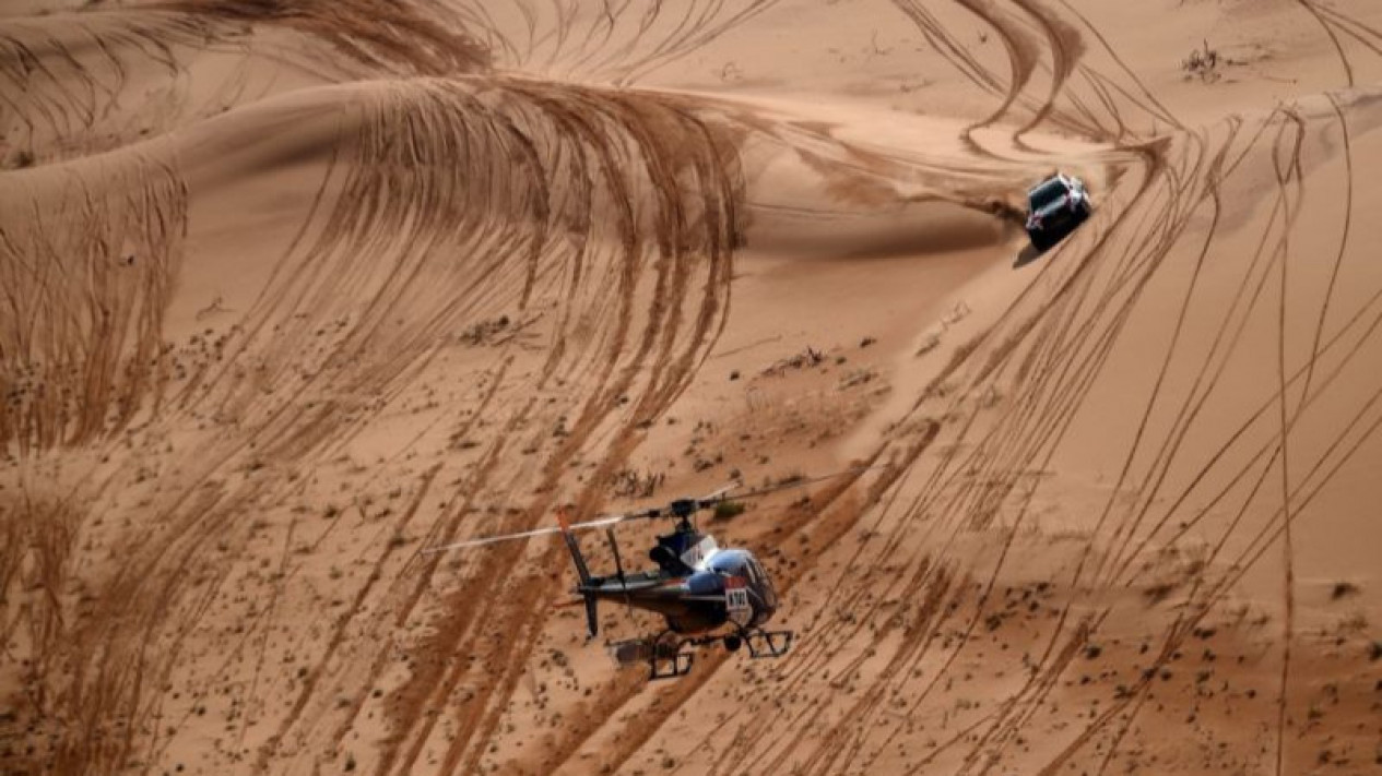 Pemerintah Prancis Selidiki Dugaan Terorisme dalam Ledakan Tim Reli Paris-Dakar di Arab Saudi
            - galeri foto