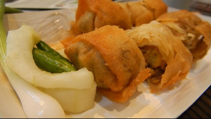 Lunpia Semarang pun Kini Ada Yang Rasa Kambing dan Mete