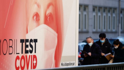 Parlemen Prancis Setujui Kartu Vaksin Covid-19