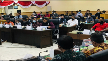 Ratusan Pedagang Pasar Induk Kota Bojonegoro Menolak Direlokasi