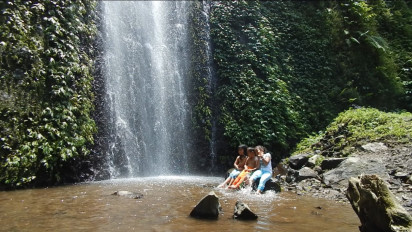Cek Stamina Yuk, Tracking ke Air Terjun Citro Arum Kendal