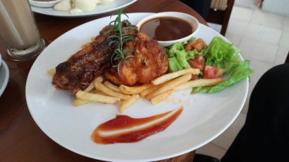 Lezatnya Daging Ayam Kalkun dengan Bumbu Khas Boyolali