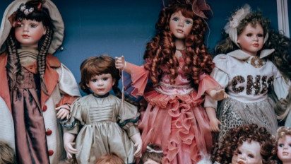 Hati-hati, Ini Bahayanya Jika Anak Terlalu Banyak Melihat Konten "Spirit Doll"