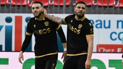 OGC Nice Amankan Posisi Kedua Klasemen Liga Prancis Usai Kalahkan Tuan Rumah Brest 3-0