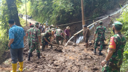 Hujan Deras, Empat Titik Longsor Terjadi di Lebakbarang Kab. Pekalongan