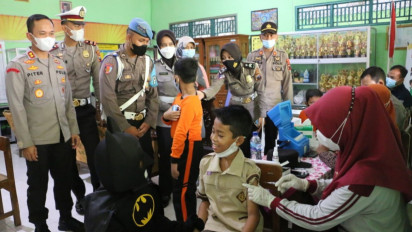 Bantu Percepatan Vaksinasi Anak, Polres Kebumen Salurkan 20 Ribu Dosis Vaksin