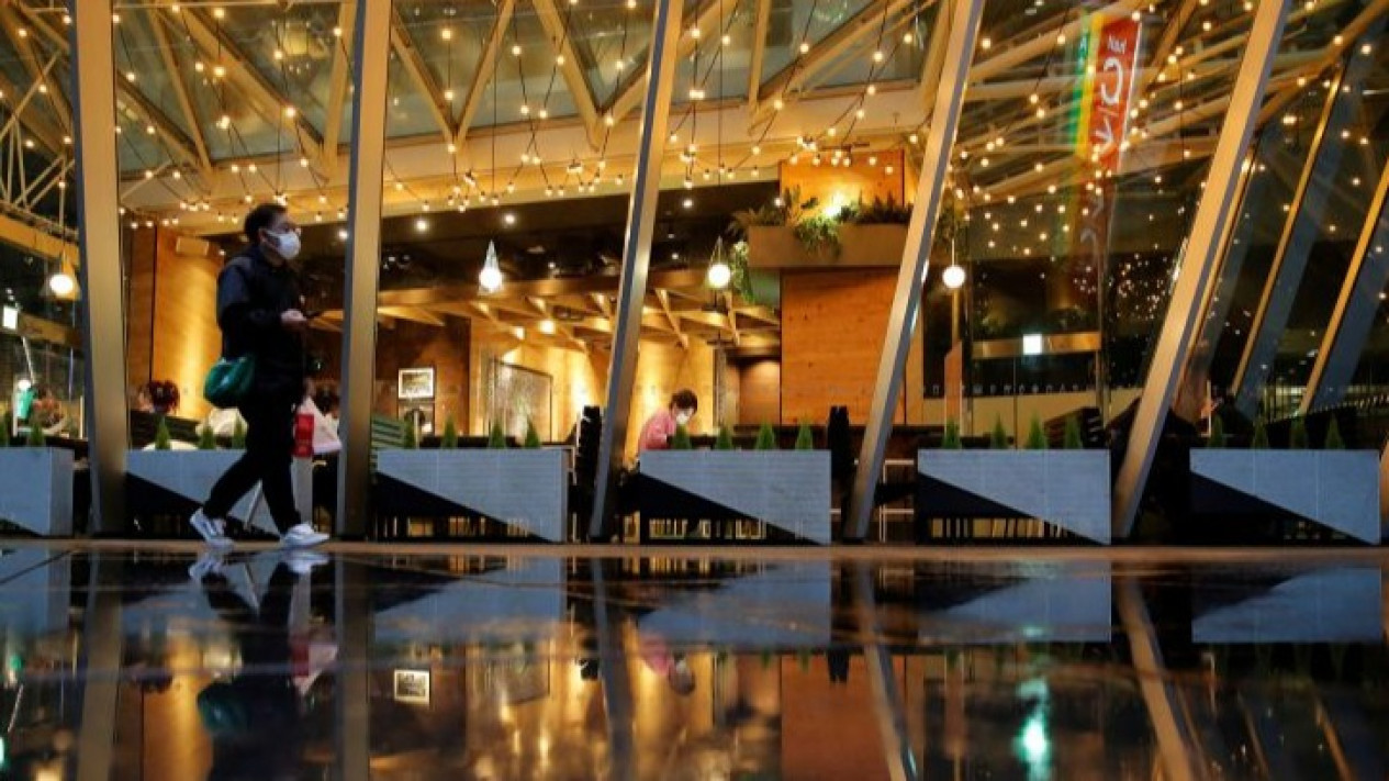 Cegah Omicron, Turis Asing Masih Dilarang Masuk Jepang Hingga Februari 2022
            - galeri foto