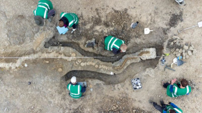 Fosil Naga Laut Terbesar Ditemukan di Inggris Raya