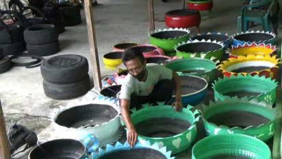 Sepi Pentas, Dalang Wayang Kulit di Klaten Beralih Jadi Perajin Ban Bekas