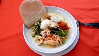 Lontong Cap Go Meh, Santapan Khas Imlek Berisi 14 Masakan