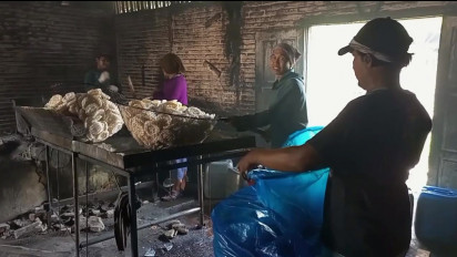 Minyak Goreng Mahal, Pelaku UMKM di Rembang Mengeluh Biaya Produksi Membengkak