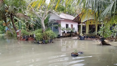 Diguyur Hujan Deras, Ratusan Rumah di Cilacap Terendam Banjir