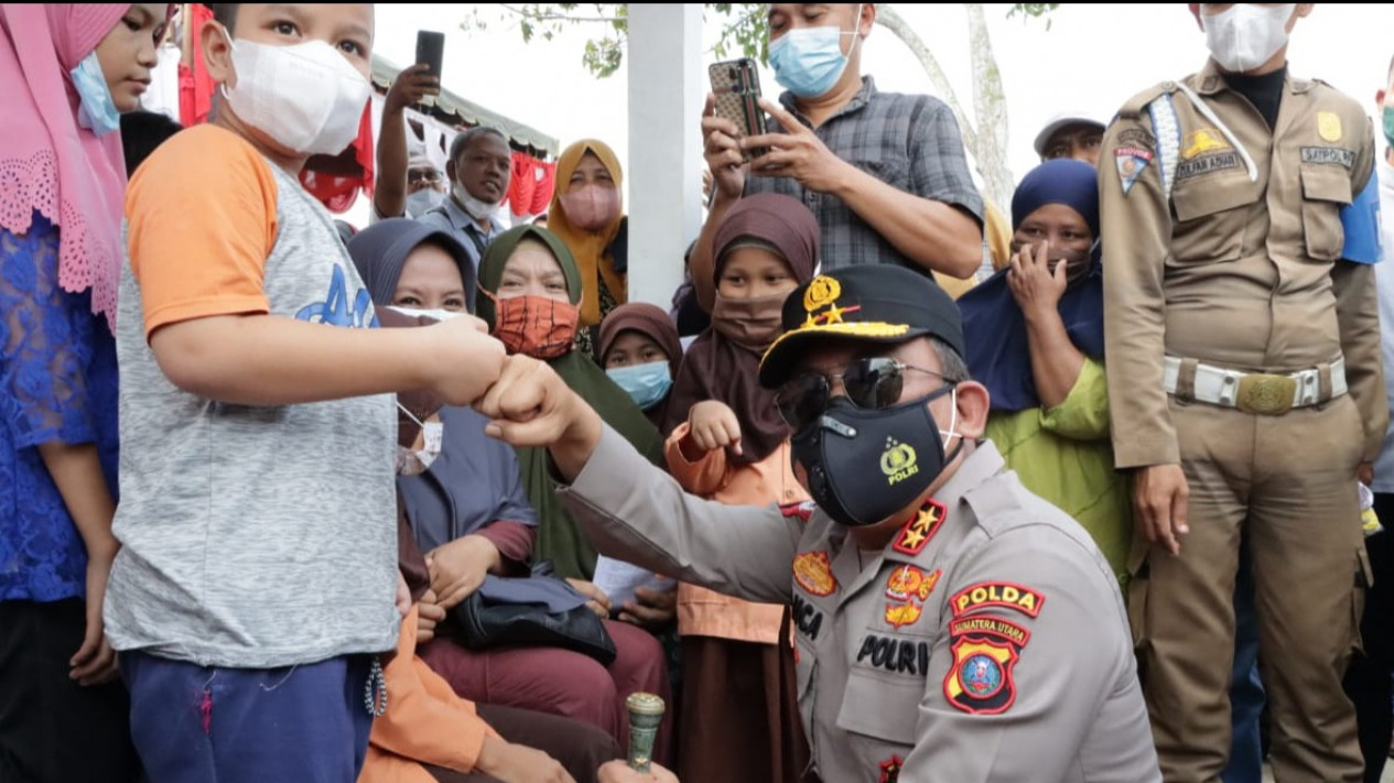 Kapolrestabes Medan Disebut Terima Suap, Kapoldasu: Saya Tidak Akan Ragu Menindak Tegas Anggota Bersalah
            - galeri foto