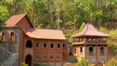 Sensasi Ngopi di Kastil Sambil Menikmati Alam Perbukitan Menoreh Kulon Progo