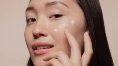 Mau Cantik Ala Song Hye Kyo??? Ini Tren Perawatan Kulit K-Beauty 2022