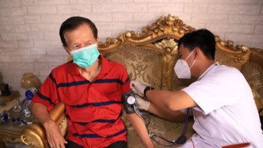 Puskesmas di Tangerang Gelar Vaksin "booster" Lansia dari Rumah ke Rumah