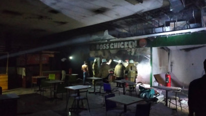 Sebuah Rumah Makan di Semarang Hangus Terbakar. Diduga Karena Elpiji Bocor