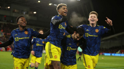 Manchester United Petik Kemenangan Penting 3-1 atas Brentford