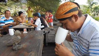 Musim Hujan Nikmatnya Seruput Minuman Rempah, Ini Tempatnya di Semarang
