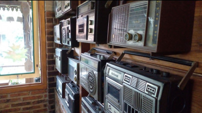 Menjeda Waktu, Bersanding Barang Antik di Oemah Ndopok Banyumas