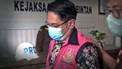 Korupsi Dana Insentif Covid-19 Kepala Puskesmas di Bintan Ditahan Kejaksaan