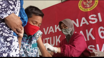 Kejar Target Capaian Vaksinasi Anak, Seribu Siswa di Rembang Mendapat Vaksinasi