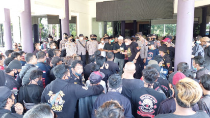 Ratusan Orang Sunda di Ciamis Kecam Arteria Dahlan