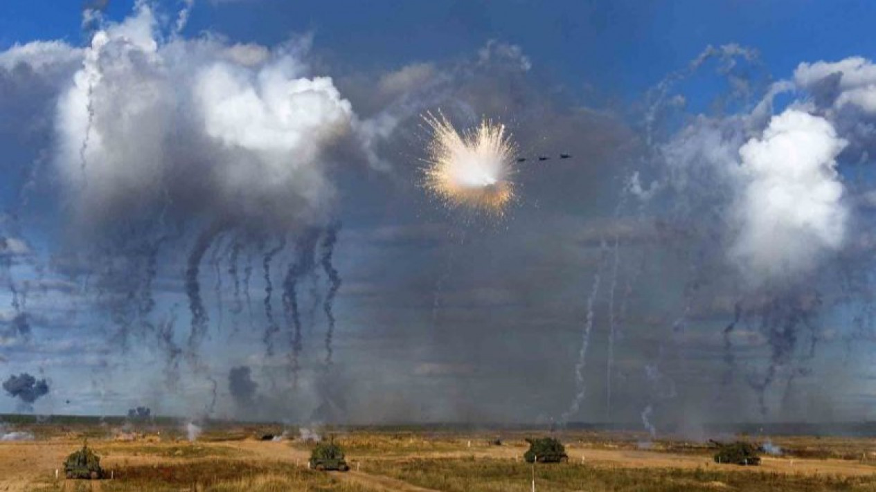 S Batalyon Rudal S-400 Rusia Melakukan Latihan Bersama Belarus
            - galeri foto