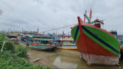 Tak Mampu Bayar Pajak, Ratusan Kapal Nelayan Pati Tak Bisa Melaut