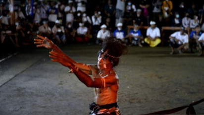 Warga Desa Adat di Karangasem Bali Berupaya Melestarikan Tari Sanghyang